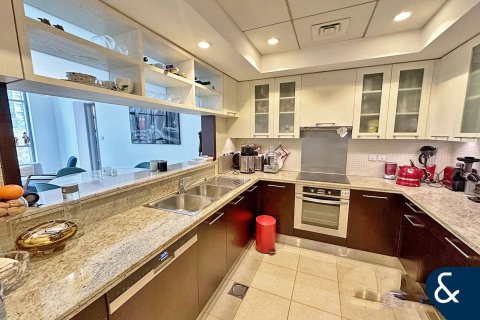 Apartamento en Downtown Dubai (Downtown Burj Dubai), Dubai, 2 dormitorios, 131 m², № 98591 - foto 4