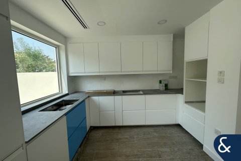 Villa en The Springs, Dubai, 2 dormitorios, 182 m², № 98583 - foto 6