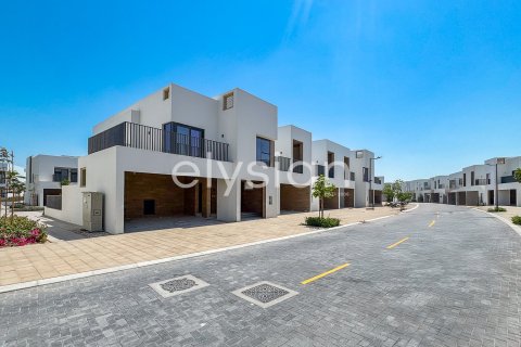 Villa en Bliss, Arabian Ranches 3, Dubai, 4 dormitorios, 266 m², № 37859 - foto 12