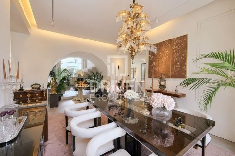 Villa in Jumeirah Islands, Dubai 4 bedrooms, 1001.68 sq.m. № 141102 - photo 19