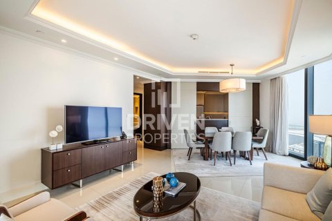Apartamento en The Address Residence Fountain Views, Downtown Dubai (Downtown Burj Dubai), Dubai, 2 dormitorios, 146.79 m², № 141103