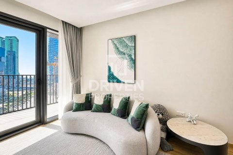 Apartment in Business Bay, Dubai 1 bedroom, 72.56 sq.m. № 141099 - photo 2