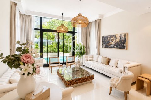 Maison de ville à The Field, DAMAC Hills (Akoya by DAMAC), Dubai, 5 chambres, 325 m², № 134973 - photo 2
