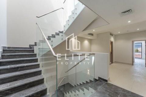 Adosado en Al Badaa, Dubai, 4 dormitorios, 669 m², № 134978 - foto 12