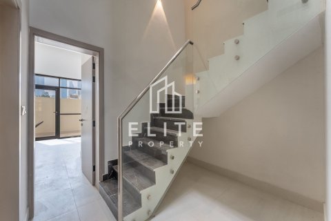 Adosado en Al Badaa, Dubai, 4 dormitorios, 669 m², № 134978 - foto 14