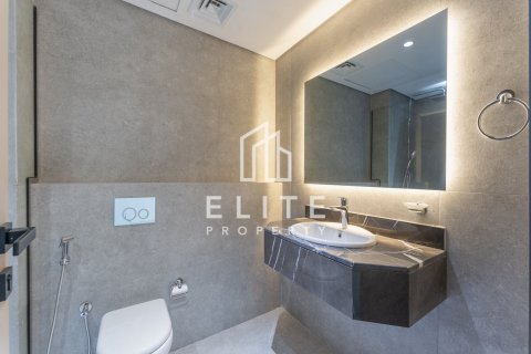 Adosado en Al Badaa, Dubai, 4 dormitorios, 669 m², № 134978 - foto 4