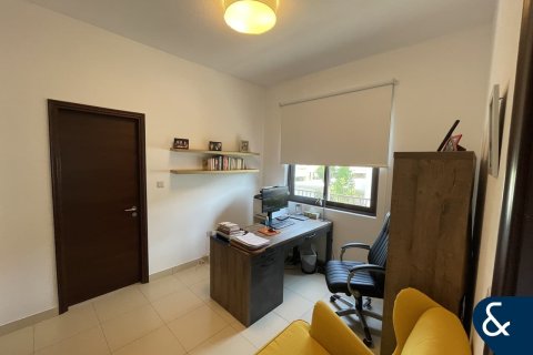 Villa en Mira 2, Reem, Dubai, 4 dormitorios, 234 m², № 75934 - foto 10