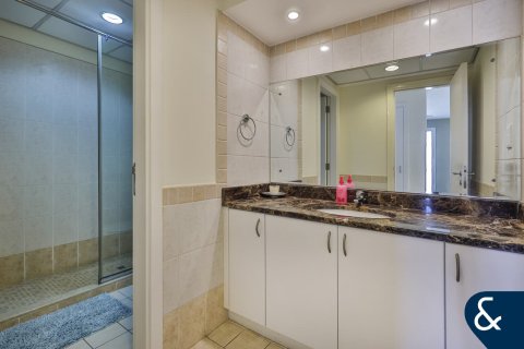 Купить виллу в Maeen, The Lakes, Дубай: 3 спальни, 208м², № 75929 - фото 12