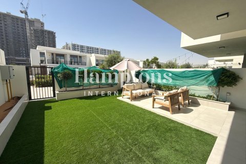 Снять в аренду таунхаус в Town Square, Дубай: 3 спальни, 174.00731900м², № 123867 - фото 12