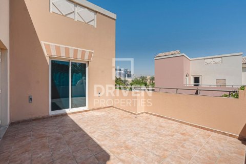 Villa in Victory Heights, Dubai Sports City, Dubai 4 bedrooms, 350.71 sq.m. № 126826 - photo 20