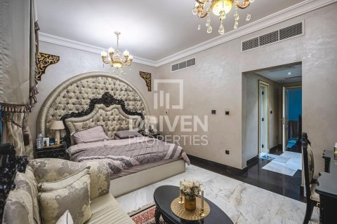 Villa in Victory Heights, Dubai Sports City, Dubai 4 bedrooms, 350.71 sq.m. № 126826 - photo 9