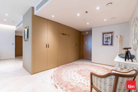 Apartment in Dubai 3 bedrooms, 259.2 sq.m. № 55777 - photo 19
