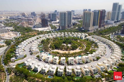 Apartment in Dubai 3 bedrooms, 259.2 sq.m. № 55777 - photo 27