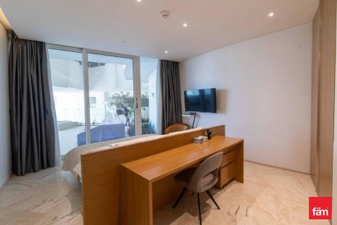 Apartment in Dubai 3 bedrooms, 259.2 sq.m. № 55777 - photo 13