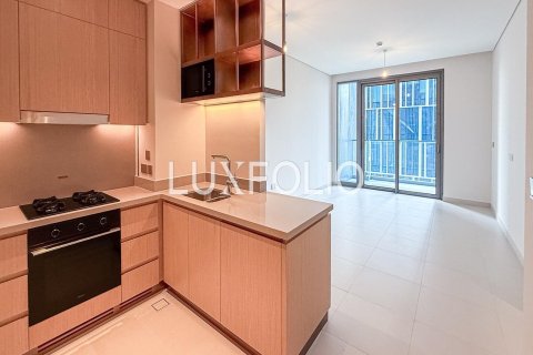 Appartement à Vida Residences Dubai Mall, Downtown Dubai (Downtown Burj Dubai), Dubai, 2 chambres, 99 m², № 45810 - photo 2