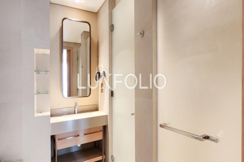 Appartement à Vida Residences Dubai Mall, Downtown Dubai (Downtown Burj Dubai), Dubai, 2 chambres, 99 m², № 45810 - photo 18