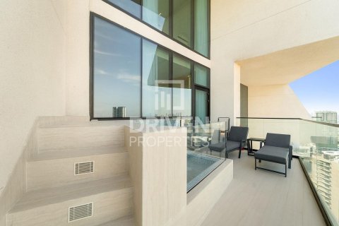 Apartment in Jumeirah Village Circle, Dubai 1 bedroom, 74.97 sq.m. № 140675 - photo 16