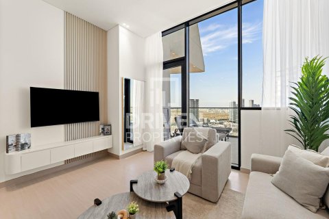 Apartment in Jumeirah Village Circle, Dubai 1 bedroom, 74.97 sq.m. № 140675 - photo 2