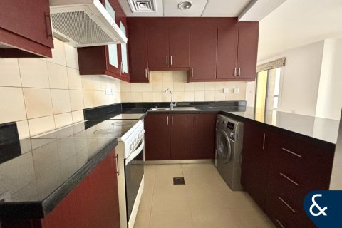Apartamento en AL MURJAN TOWER en Dubai Marina, Dubai, 1 dormitorio, 102 m², № 91658 - foto 6