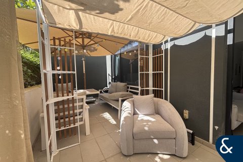 Apartamento en Dubai Hills Estate, Dubai, 1 dormitorio, 81 m², № 91655 - foto 2