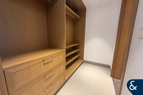 Снять в аренду квартиру в Даунтаун Дубай (Даунтаун Бурдж Дубай), Дубай: 3 спальни, 190м², № 98934 - фото 7