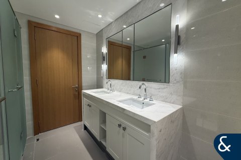 Снять в аренду квартиру в Даунтаун Дубай (Даунтаун Бурдж Дубай), Дубай: 3 спальни, 190м², № 98934 - фото 8