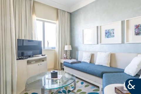 Снять в аренду квартиру в Даунтаун Дубай (Даунтаун Бурдж Дубай), Дубай: 1 спальня, 82м², № 98929 - фото 6