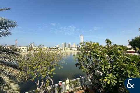 Villa en The Lakes, Dubai, 4 dormitorios, 324 m², № 88448 - foto 19