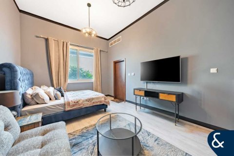 Villa in The Villa, Dubai 4 bedrooms, 372 sq.m. № 88439 - photo 12