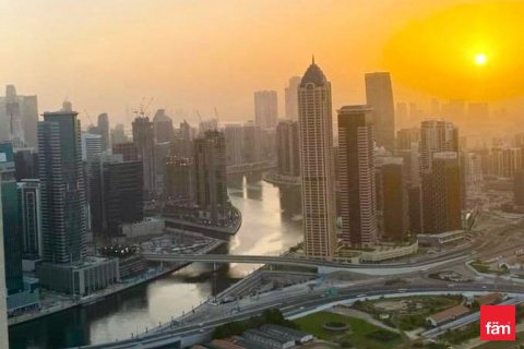 Apartment in Business Bay, Dubai 2 bedrooms, 87.9 sq.m. № 70505 - photo 7