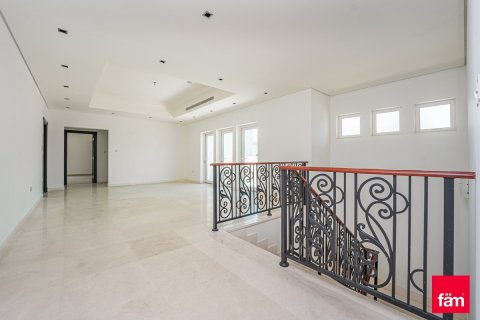 Villa en Al Furjan, Dubai, 4 dormitorios, 600 m², № 70507 - foto 5