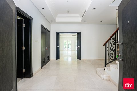 Villa en Al Furjan, Dubai, 4 dormitorios, 600 m², № 70507 - foto 4