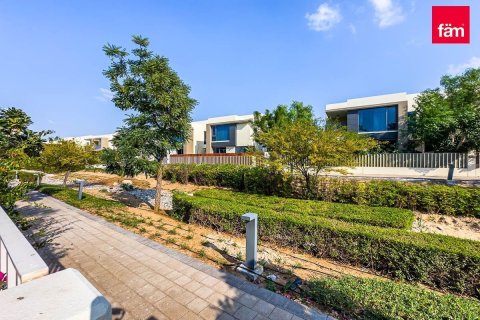 Townhouse in Dubai Hills Estate, Dubai 4 bedrooms, 290.5 sq.m. № 70514 - photo 17