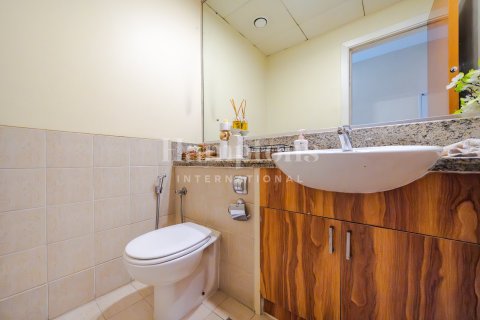 Appartement à Greens, Dubai, 3 chambres, 191.84469500 m², № 63507 - photo 5