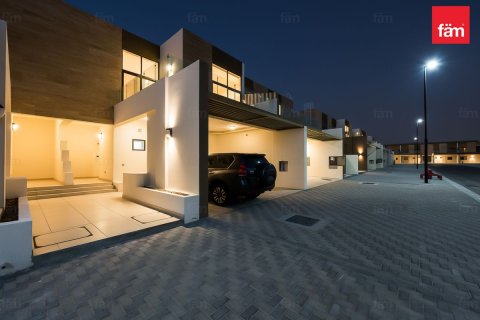 Villa in Dubai 4 bedrooms, 187.2 sq.m. № 84091 - photo 10