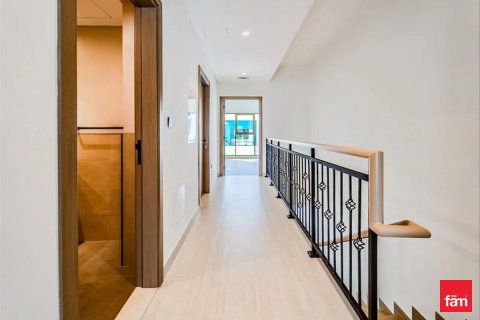 Купить таунхаус в Дубае: 3 спальни, 144м², № 84089 - фото 8