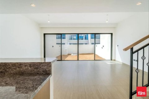 Купить таунхаус в Дубае: 3 спальни, 144м², № 84089 - фото 5