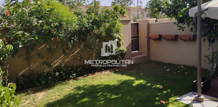 Villa in Casa Dora, Serena, Dubai 2 bedrooms, 180 sq.m. № 15553