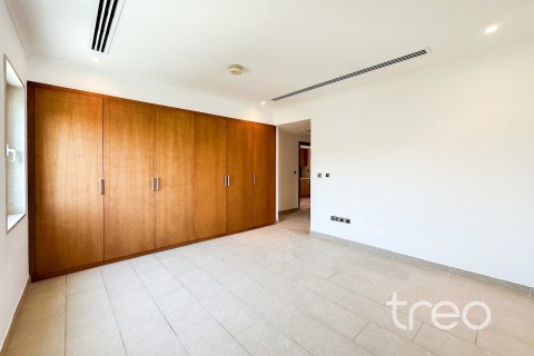 Villa in Jumeirah Park, Dubai 3 bedrooms, 327.67 sq.m. № 119378 - photo 7