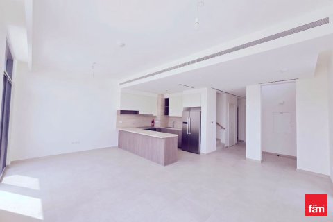Villa in Dubai 4 bedrooms, 460.3 sq.m. № 52193 - photo 2