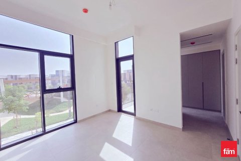 Villa in Dubai 4 bedrooms, 460.3 sq.m. № 52193 - photo 8