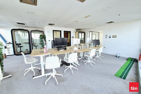 Bureau à Dubai, 176 m², № 89216 - photo 14