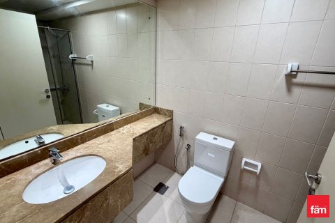 Apartment in Dubai 2 bedrooms, 136.4 sq.m. № 123268 - photo 2