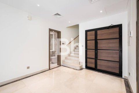 Villa à Dubai, 5 chambres, 935 m², № 57759 - photo 13