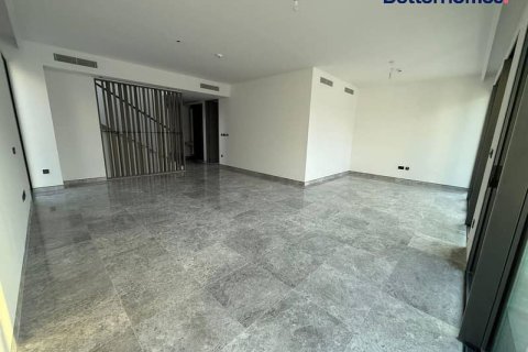Villa in Tilal Al Ghaf, Dubai 4 bedrooms, 433 sq.m. № 57748 - photo 16
