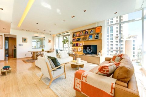 Купить квартиру в The Views, Дубай: 2 спальни, 130м², № 43777 - фото 6