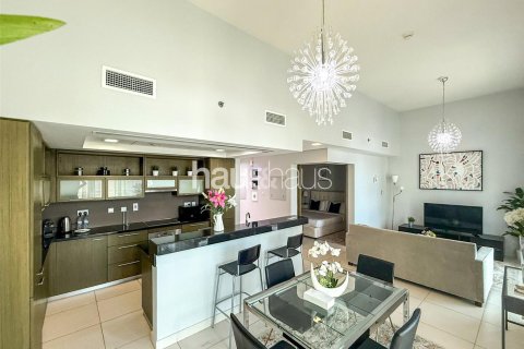 Appartement à The Lofts, Downtown Dubai (Downtown Burj Dubai), Dubai, 1 chambre, 75 m², № 43765 - photo 1