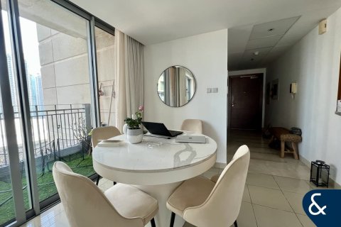 Apartment in Downtown Dubai (Downtown Burj Dubai), Dubai 1 bedroom, 81 sq.m. № 98955 - photo 2