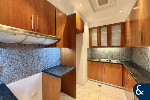 Apartamento en Central Park Tower, DIFC, Dubai, 1 dormitorio, 103 m², № 98957 - foto 3