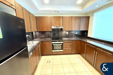 Apartment in The Fairmont Palm Residence North, Palm Jumeirah, Dubai 1 bedroom, 120 sq.m. № 98959 - photo 4